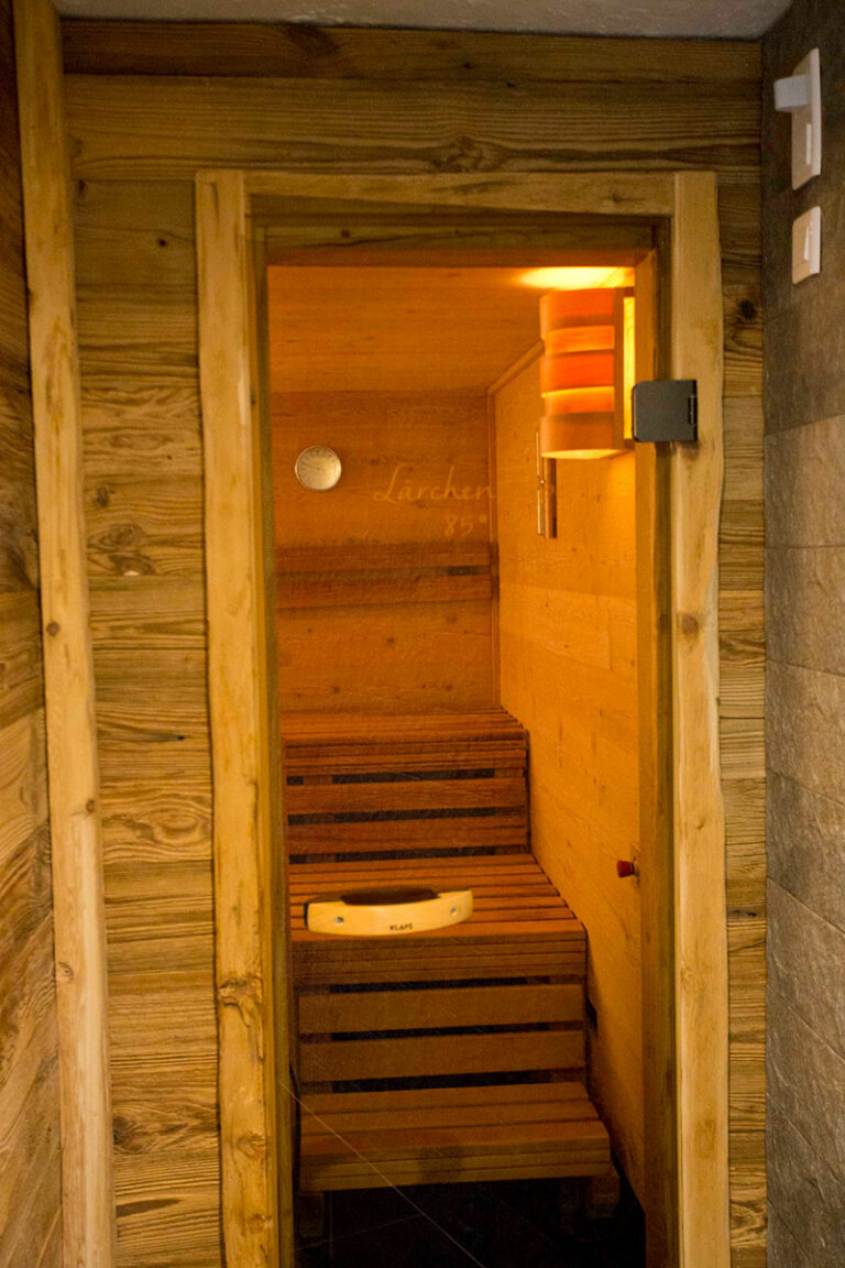 berghotel-tirol-infrarot-liegen-02